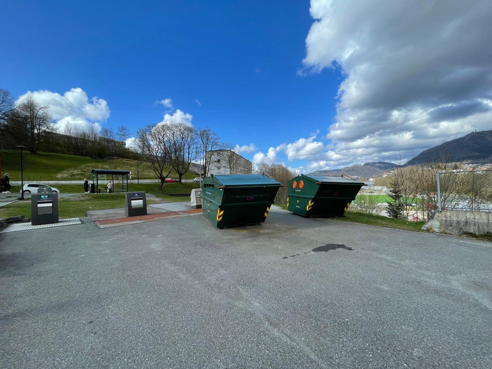 3 Sleeping Rooms For 82M2 Which Direct Traffic To Airport And City Center Bergen Exterior photo
